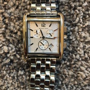 Michael Kors Stainless Steel MK 3140 Watch